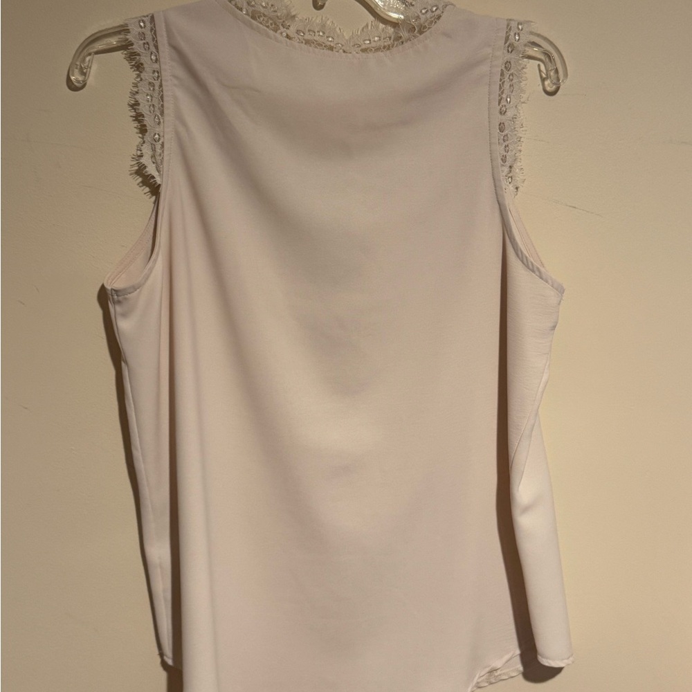 Lace Trim Cream Camisole - Picture 2 of 3